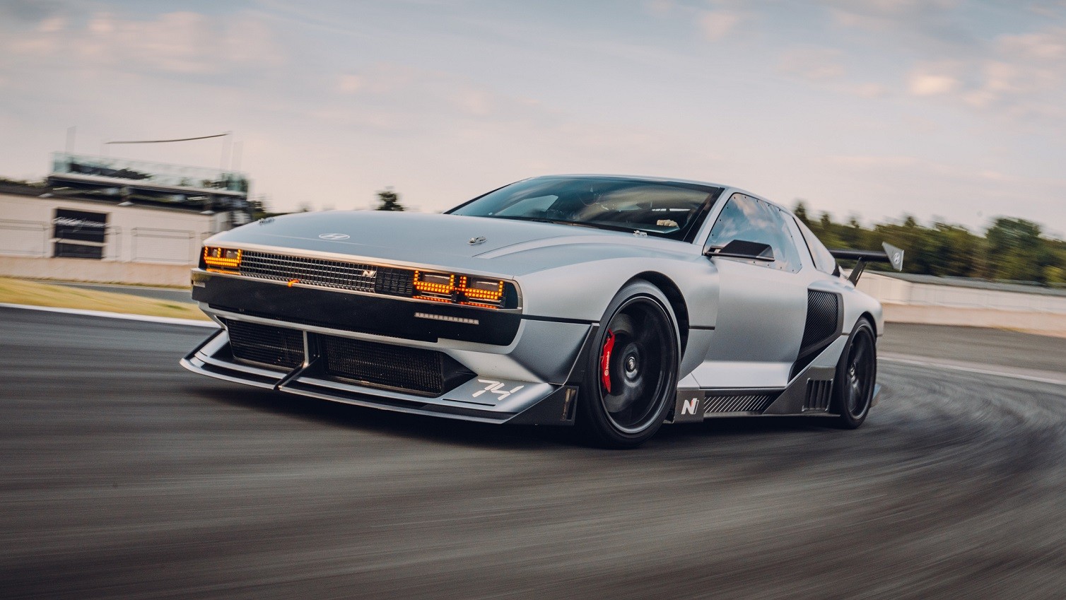 Hyundai N Vision 74 được vinh danh tại giải thưởng Top Gear