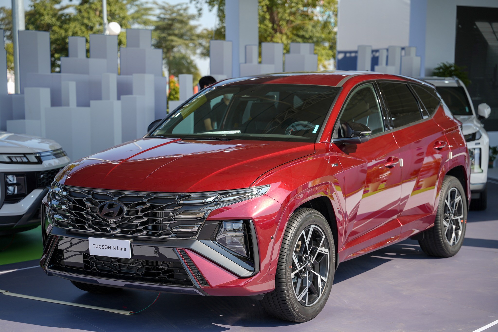 HYUNDAI THÀNH CÔNG VIỆT NAM MANG THÔNG ĐIỆP “DI CHUYỂN BỀN VỮNG” ĐẾN CAR AWARDS 2025